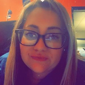 Meet your Posher, Stacey